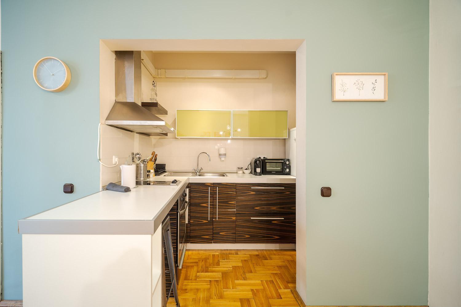 Cozy 1 Bdrm, Top Center, Solunska Near Vitoshka Street Sofia Exterior photo
